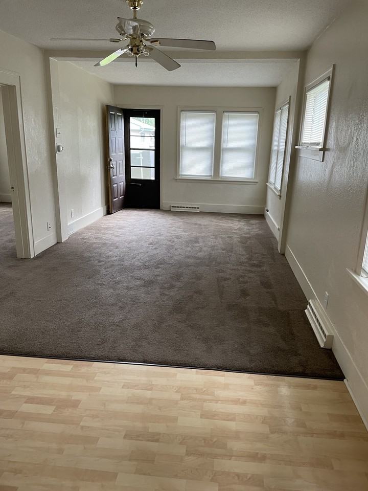 113 27th Ave N #NA - Photo 3 of 20