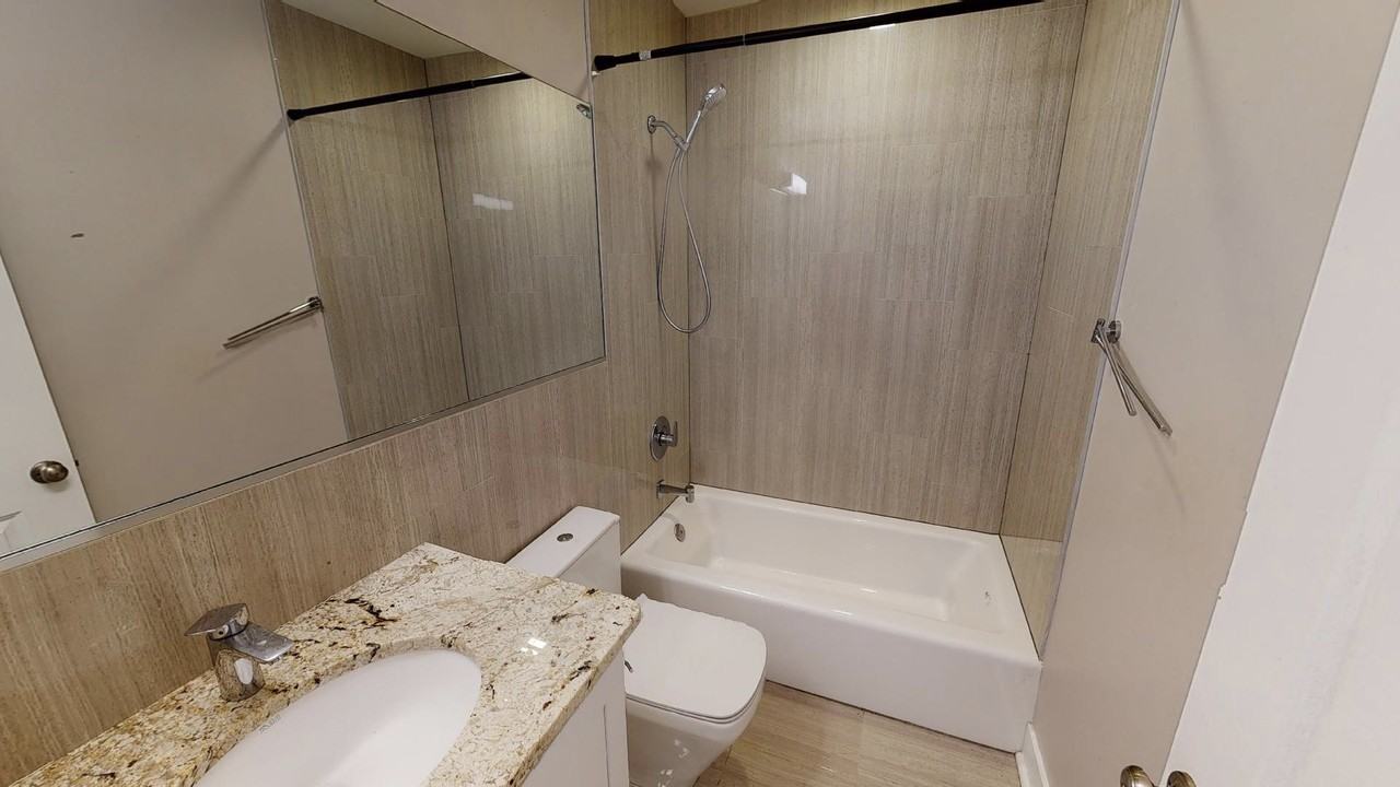 1152 Oates St Ne #3 - Photo 2 of 10