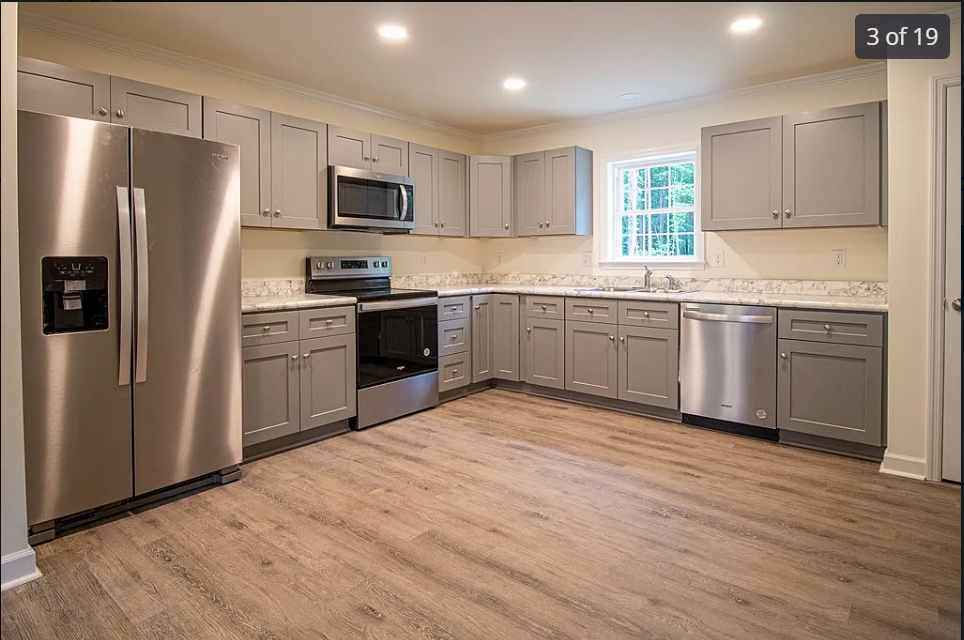 1152 Lakepoint Drive #NA - Photo 3 of 17