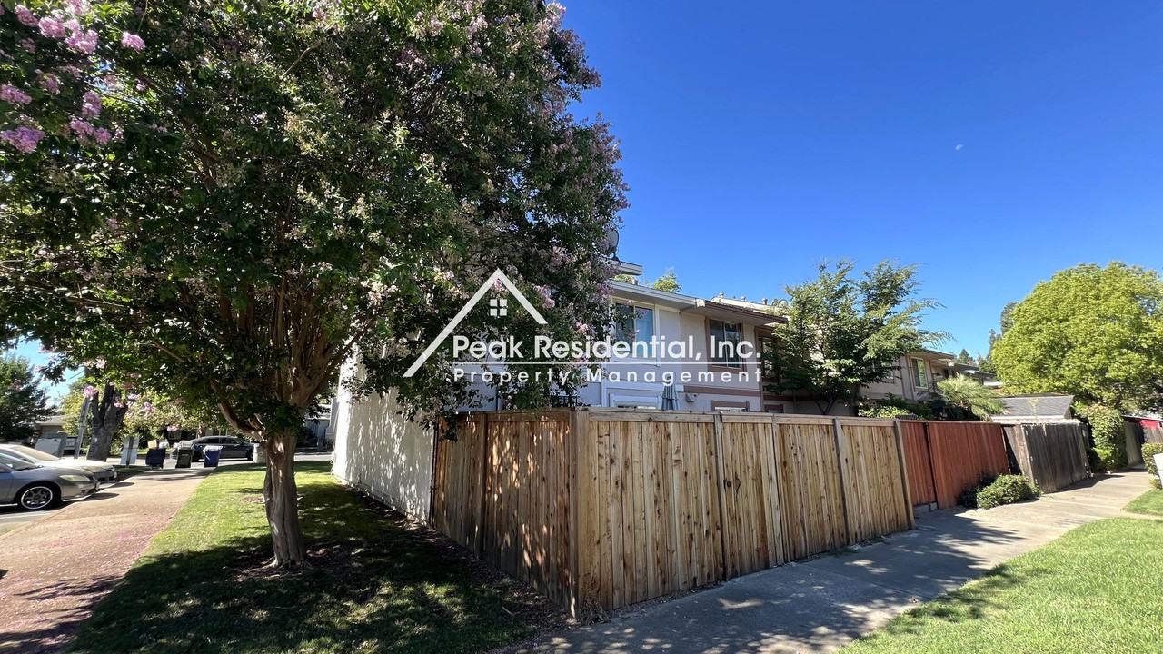 5313 Broadway - Photo 3 of 9