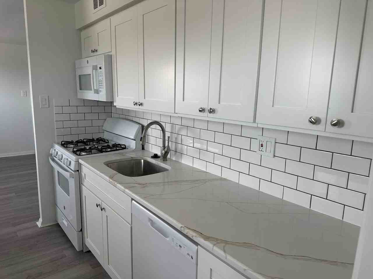 Philmont Terrace - Photo 2 of 9