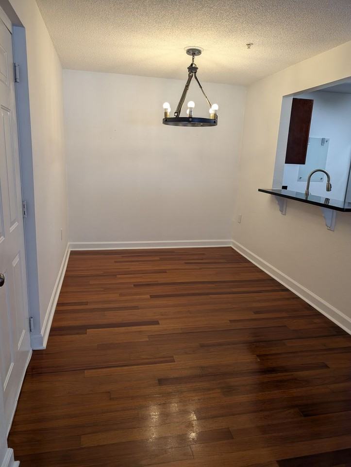 2077 Dixie Belle Dr #G - Photo 5 of 29