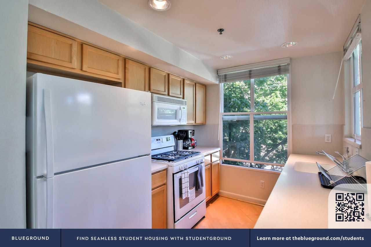 108 Bryant St #1653 - Photo 6 of 18