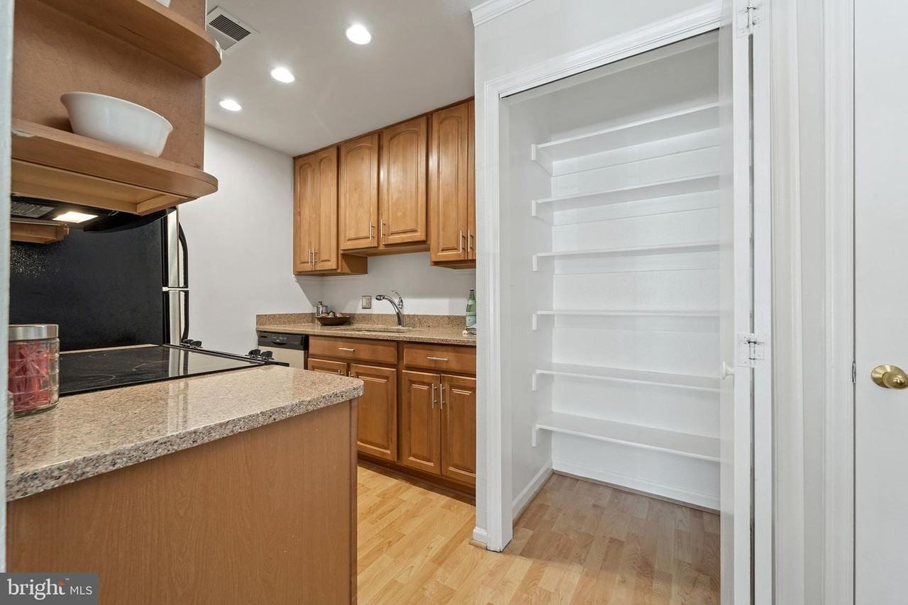 10705 Hampton Mill Ter #100 - Photo 5 of 14
