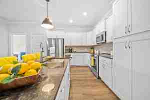 featured image of 1621 Spring Berry Ln #NA