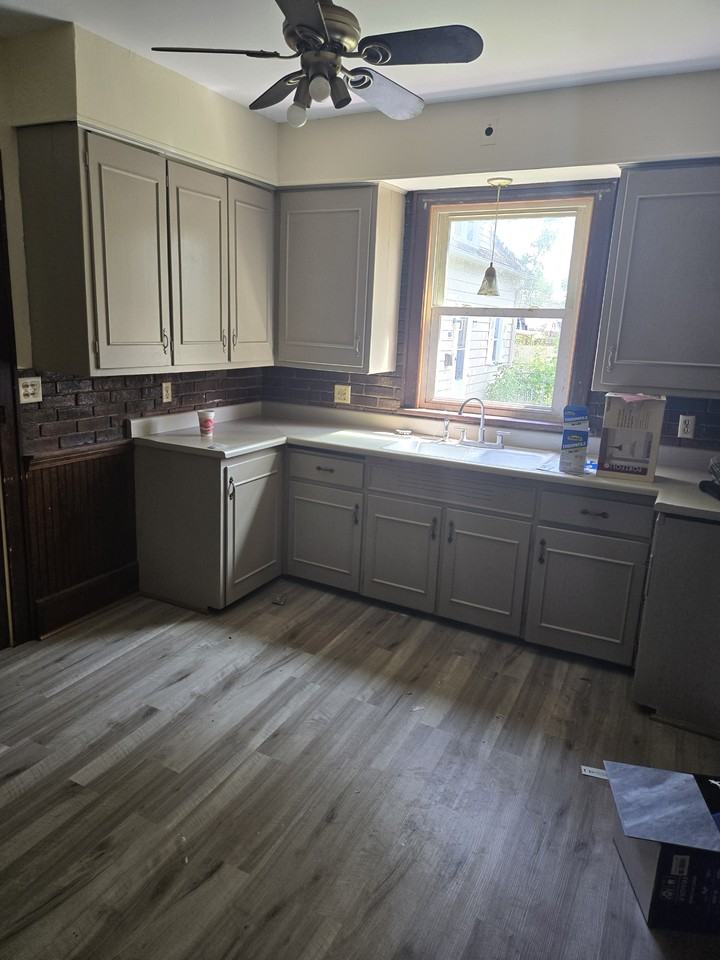 4862 N 25th St - Photo 2 of 4