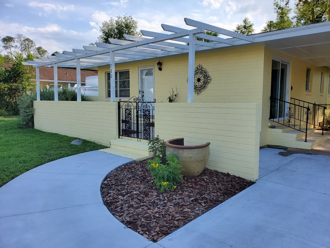 720 Ne 17th Ct #NA - Photo 5 of 50