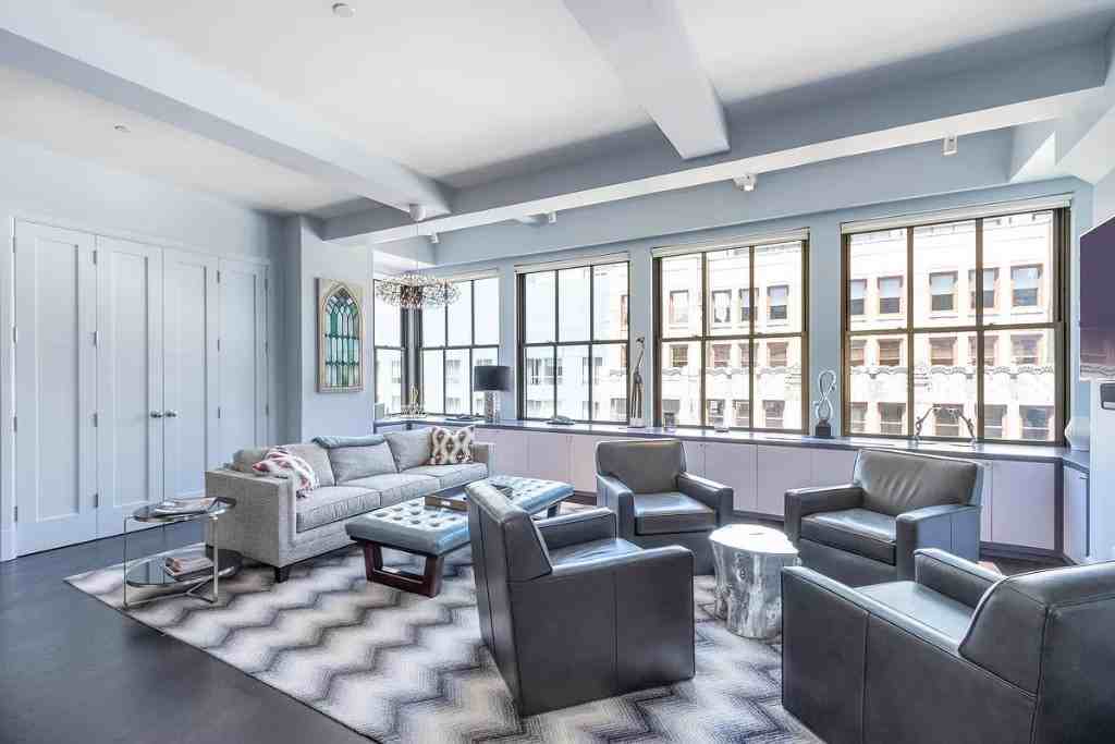 W 30th St #17A - Photo 2 of 16