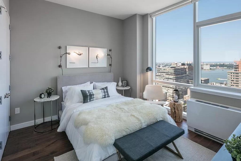 W 28th St #1222 - Photo 3 of 11