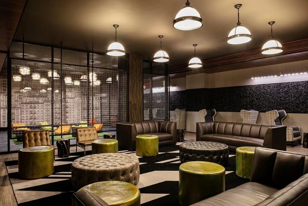 W 28th St #1210 - Photo 7 of 9