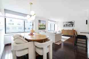 W 17th St #5L - Photo 1 of 1