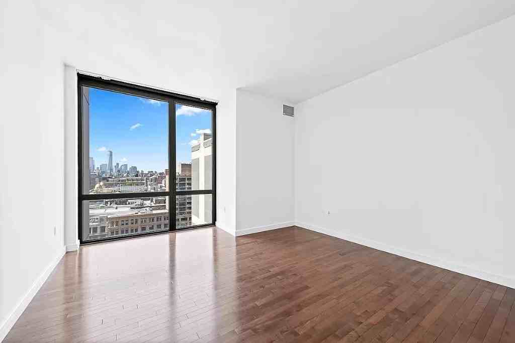 W 24th St #15B - Photo 3 of 20