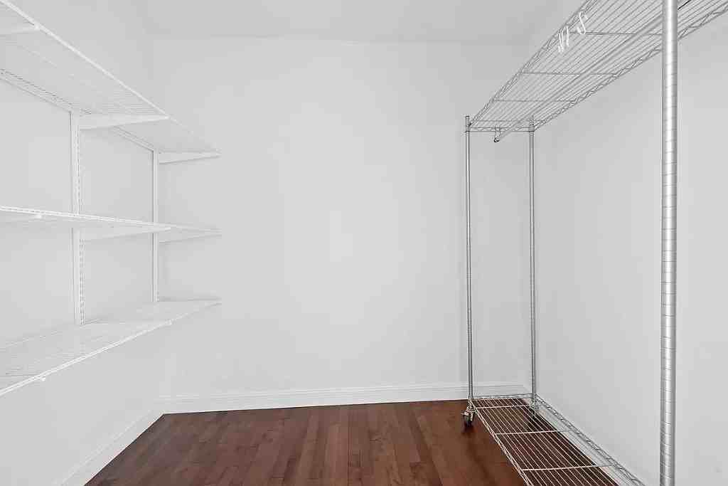 W 24th St #15B - Photo 5 of 20