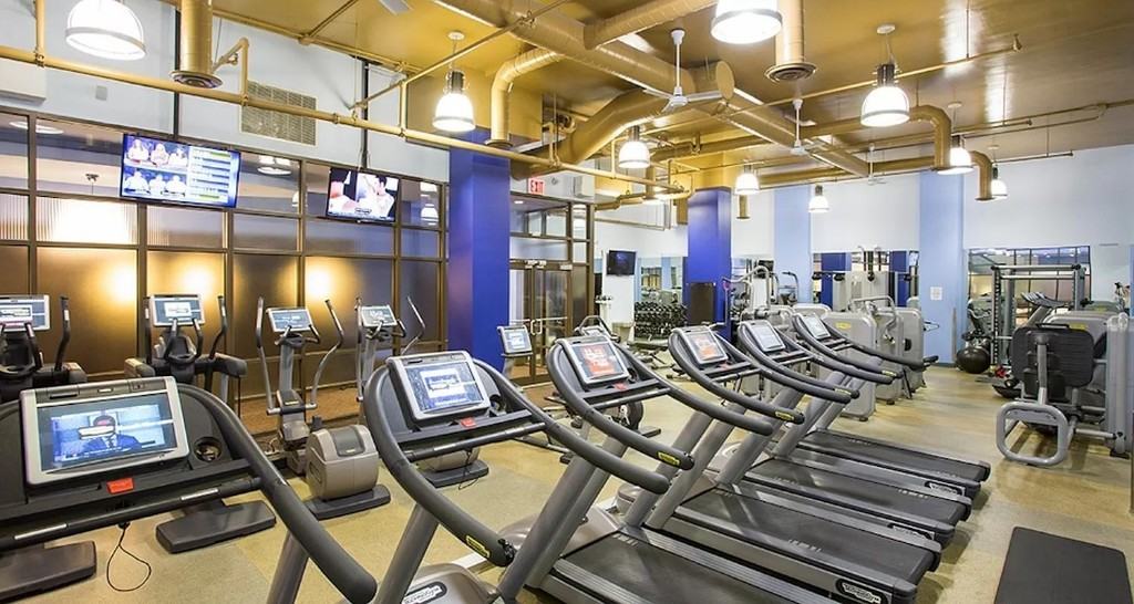 Chrystie St #538 - Photo 6 of 10