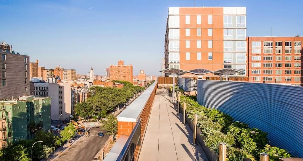 Chrystie St #508 - Photo 4 of 10