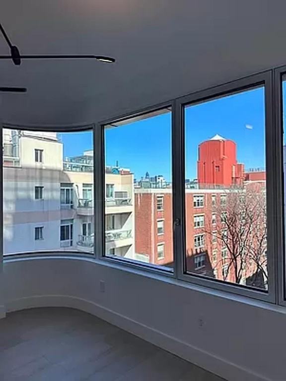 Delancey St #7E - Photo 6 of 13