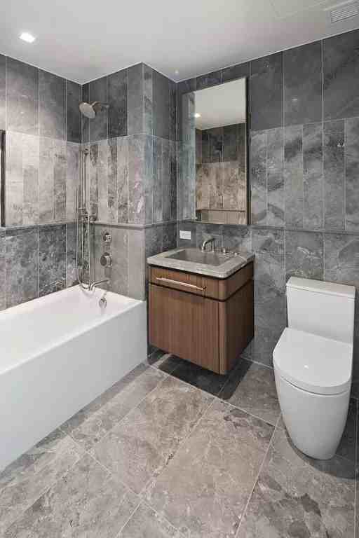 Delancey St #2C - Photo 2 of 8