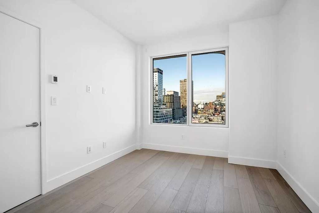 Delancey St #11D - Photo 7 of 12