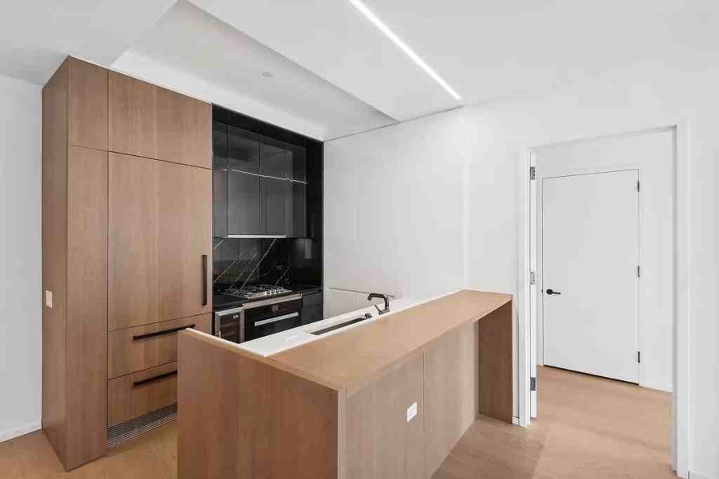 Orchard St #8B - Photo 4 of 18