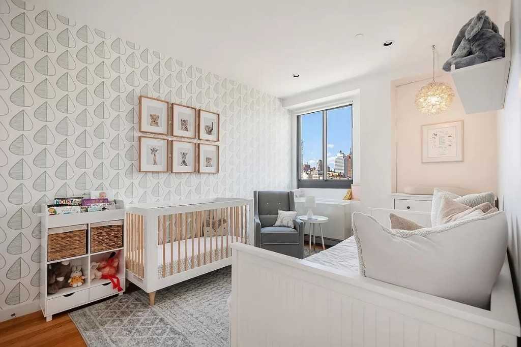 Delancey St #8D - Photo 4 of 8