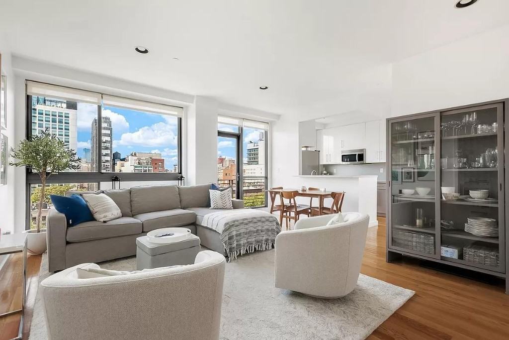 Delancey St #8D - Photo 5 of 8