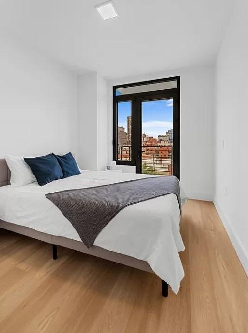 Pitt St #11E - Photo 2 of 20