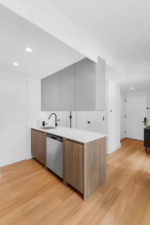 Pitt St #11E - Photo 7 of 20