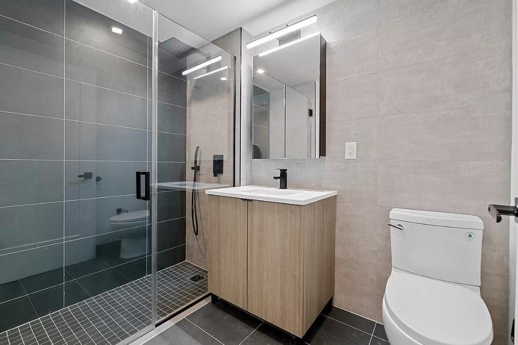 Pitt St #12D - Photo 6 of 9