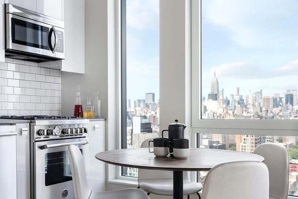 Delancey St #1202 - Photo 2 of 16