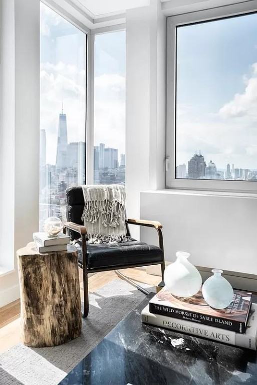 Delancey St #1202 - Photo 3 of 16