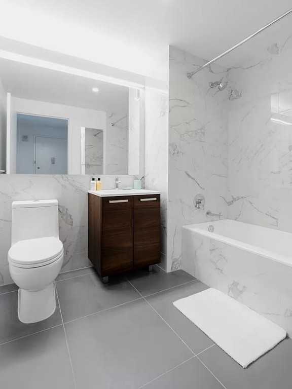 Delancey St #1202 - Photo 6 of 16