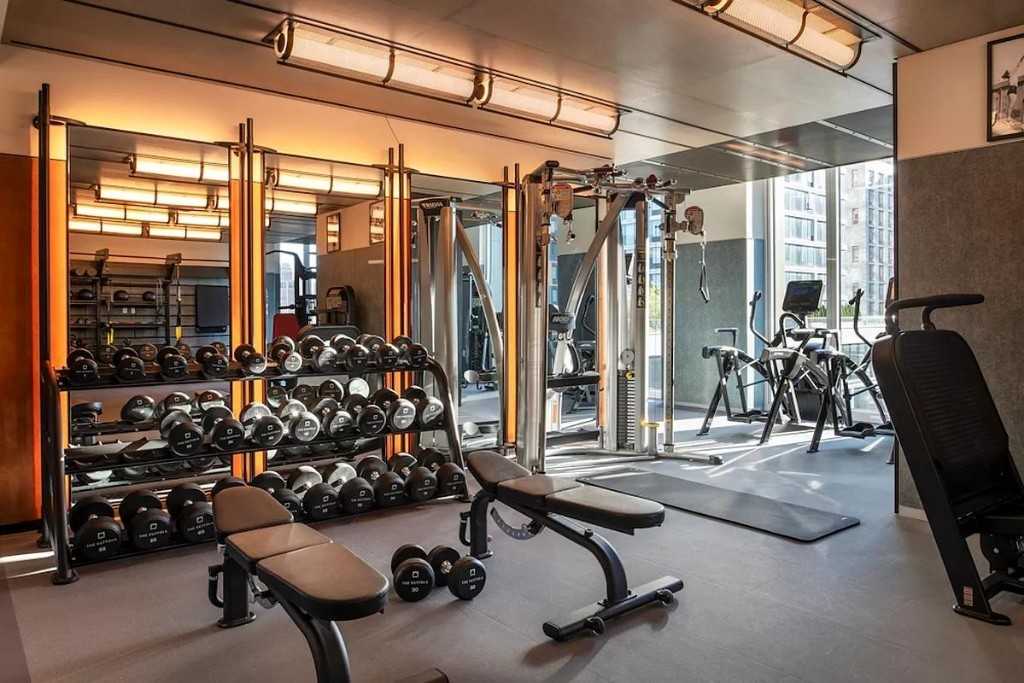 Suffolk St #2508 - Photo 6 of 20