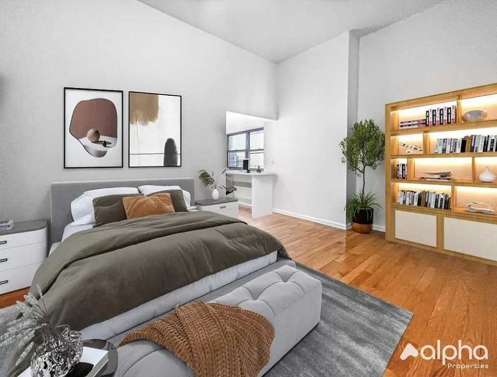 Rivington St #1L - Photo 2 of 10