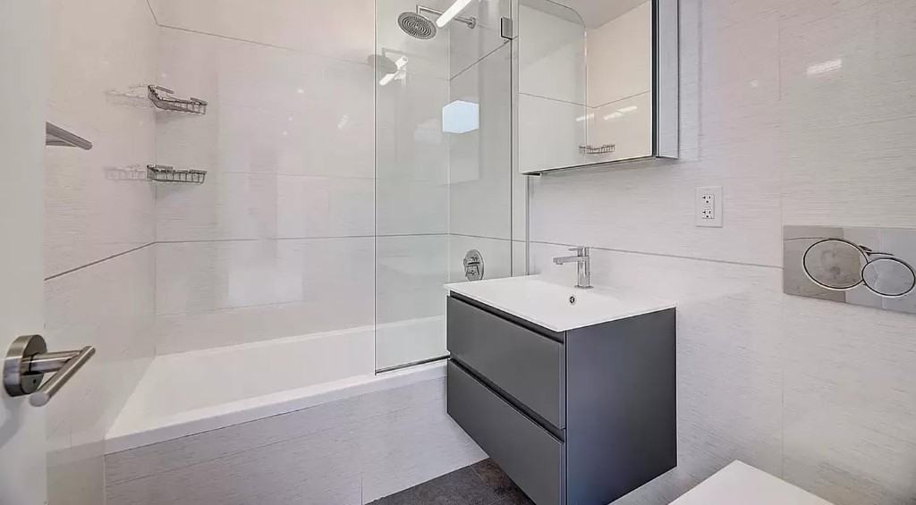 Stanton St #6B - Photo 7 of 10