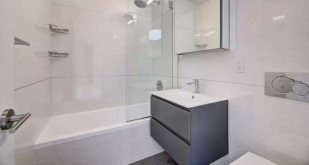 Stanton St #5B - Photo 6 of 8