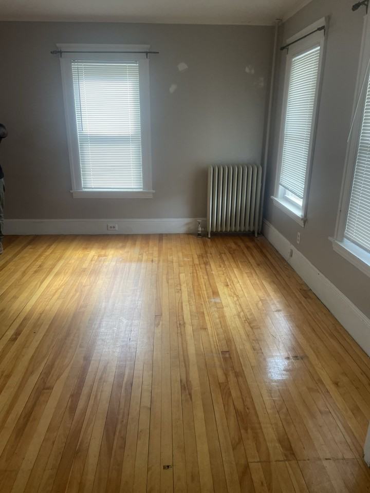 98 Whitmarsh Ave - Photo 2 of 10