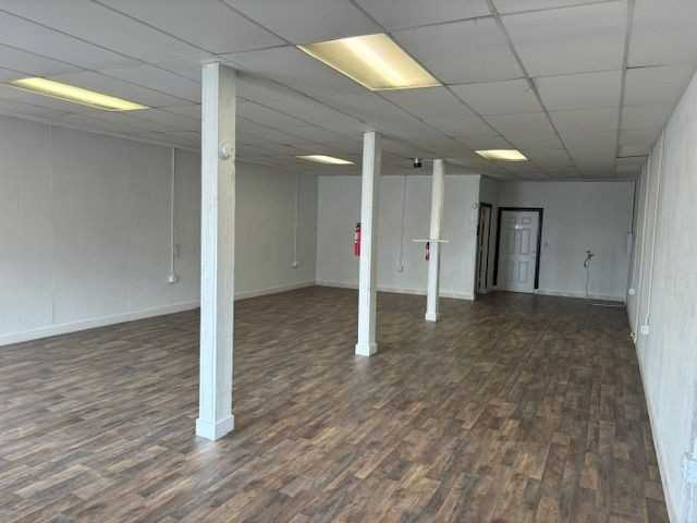 210 Main St - Photo 2 of 6