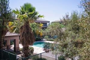 featured image of 9422 E Broadway Rd