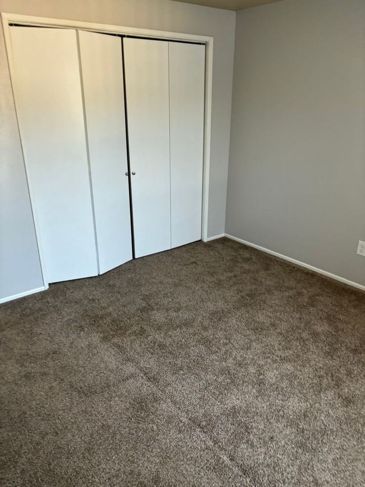 Sherman Oaks Apartments - Photo 7 of 25