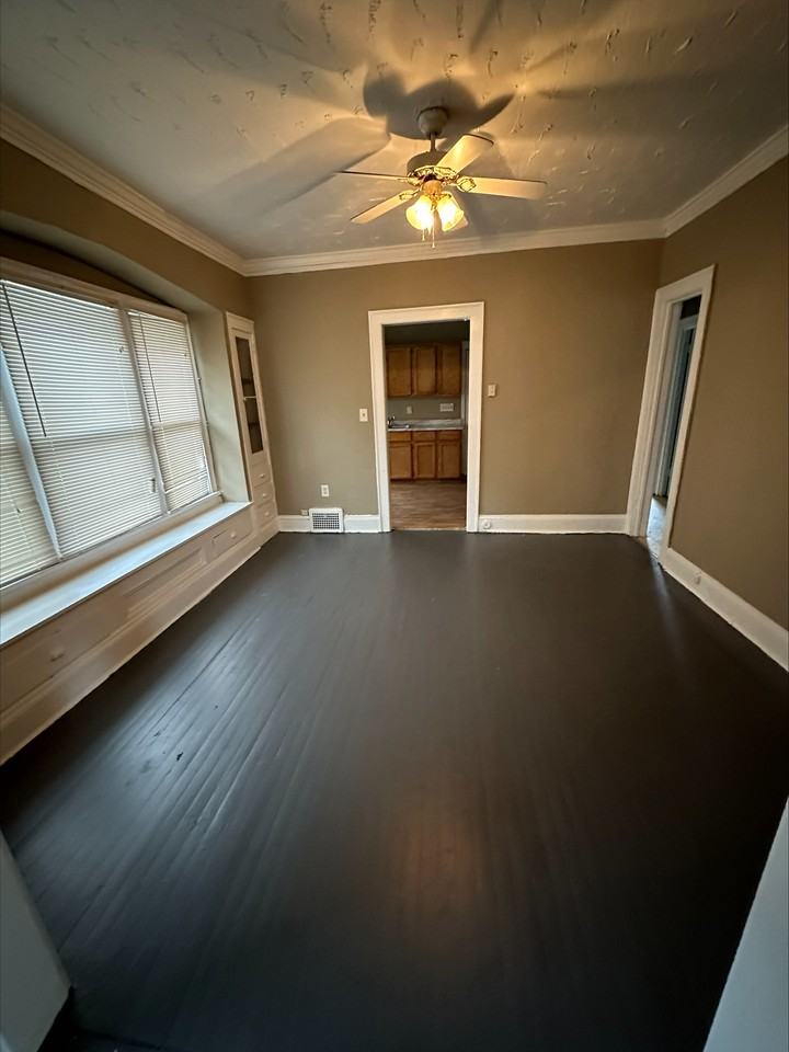 12702 Iowa Ave #2 - Photo 3 of 11