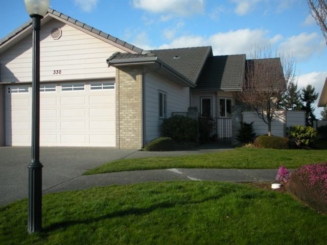 330 Blakely Blvd - Photo 2 of 15