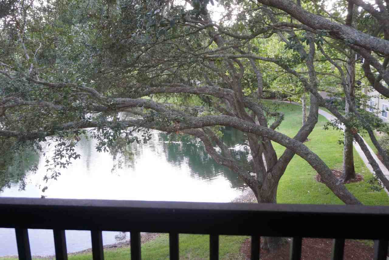 7 Arbor Club Dr #318 - Photo 2 of 22