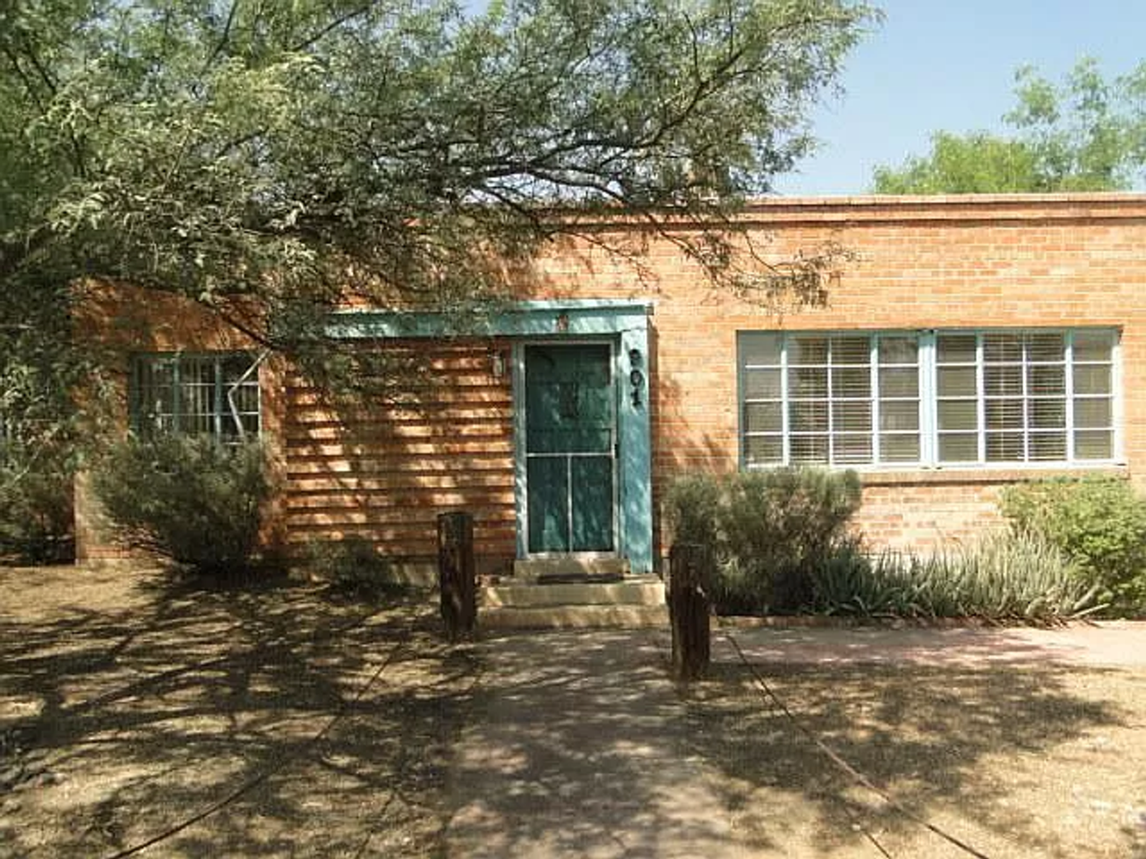 901 N Tucson Blvd - Photo 2 of 5