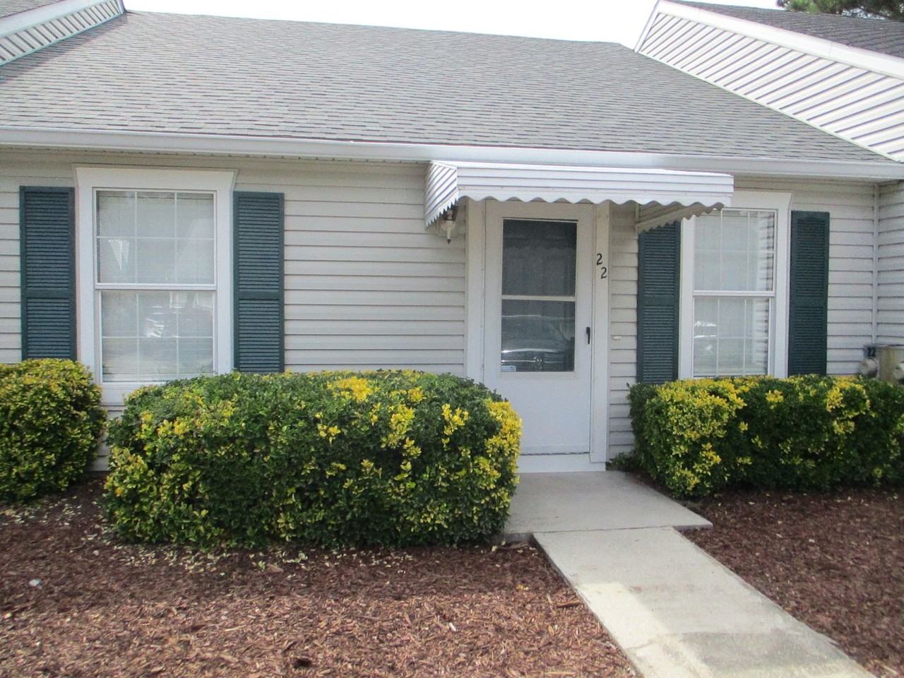 22 Innisbrook Dr - Photo 2 of 17