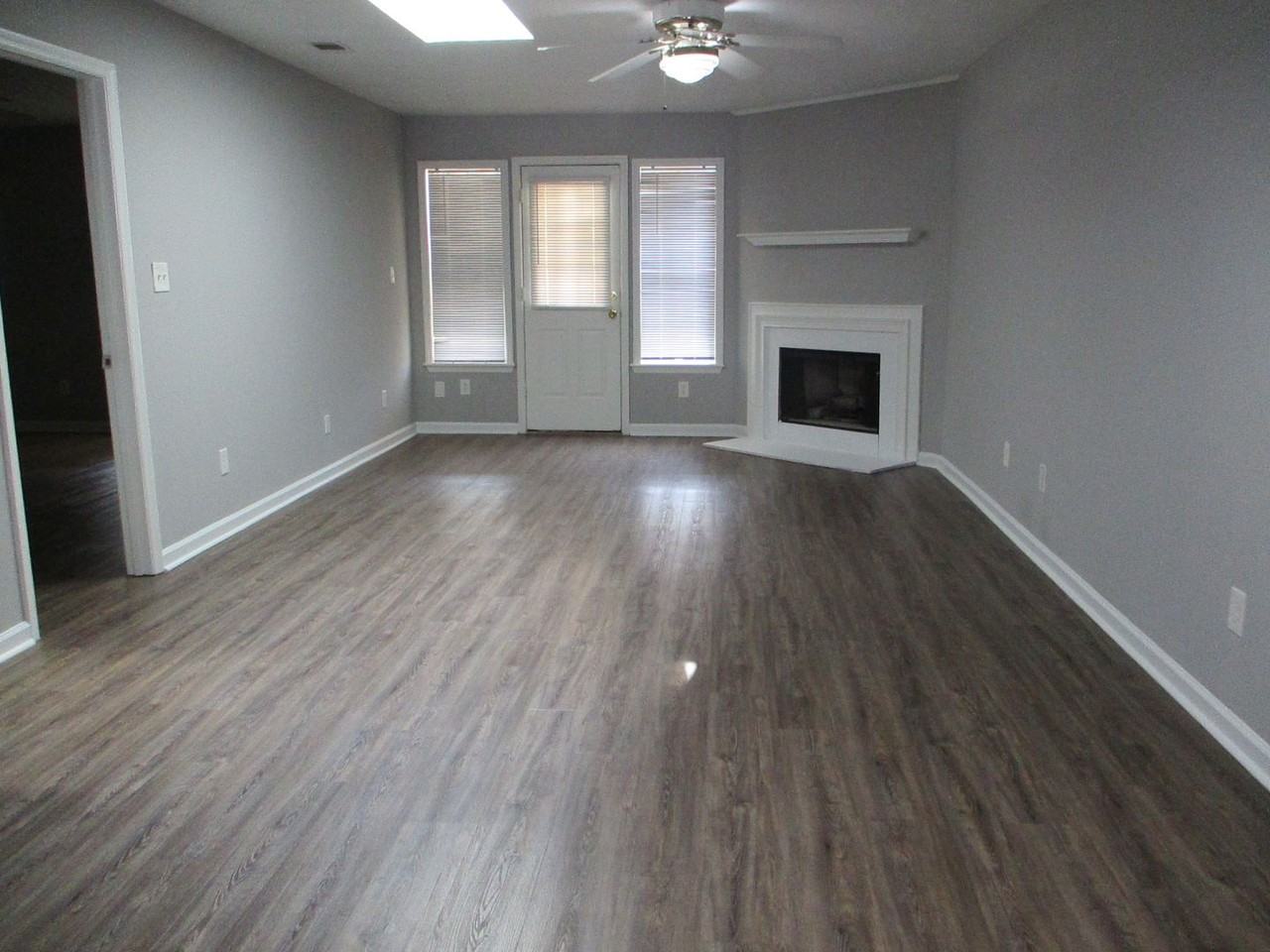 22 Innisbrook Dr - Photo 3 of 17