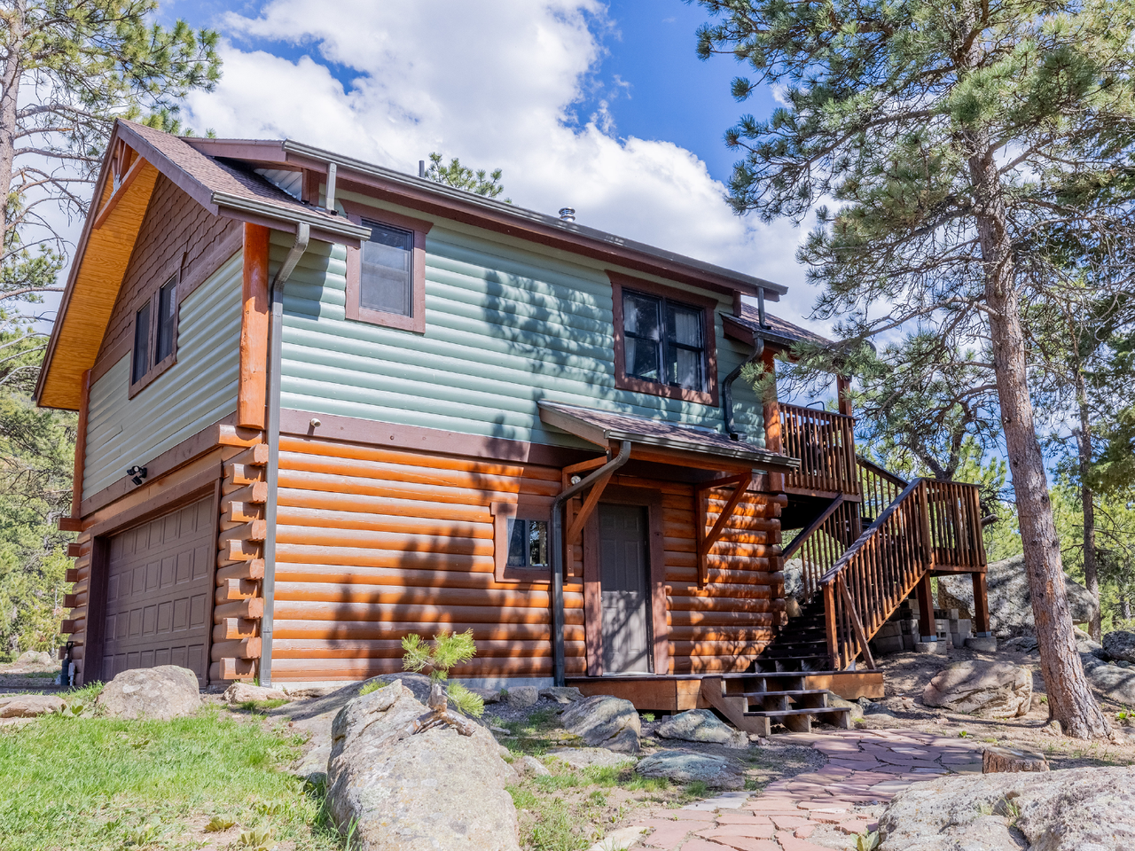 11851 Spruce Canyon Cir - Photo 2 of 43