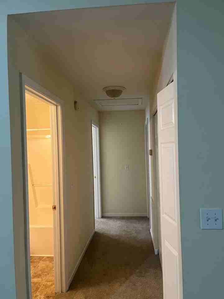 140 Jacobs Way #C - Photo 3 of 7