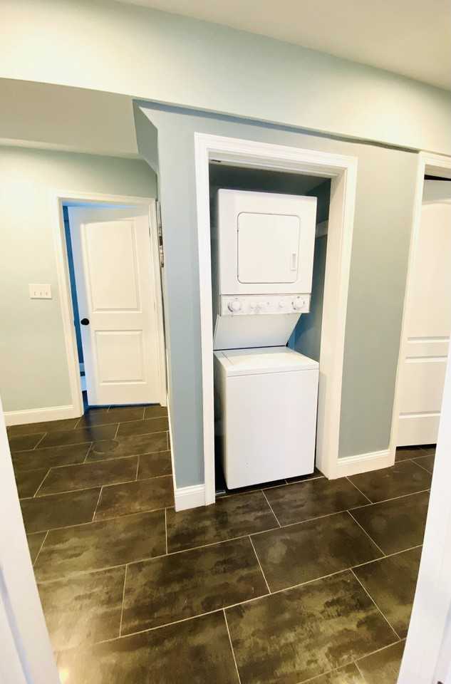 3421 Eastern Ave - Photo 6 of 27