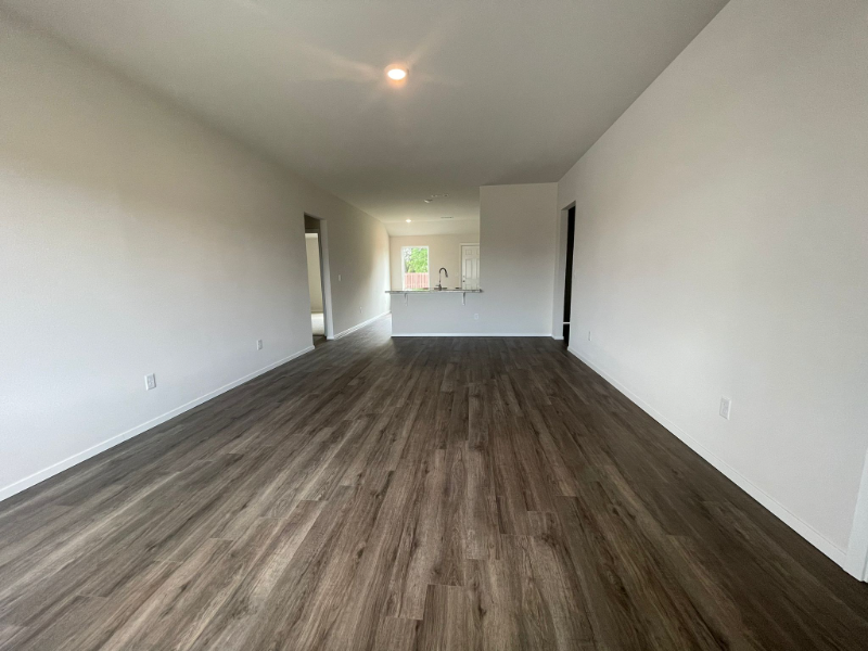 2609 S Silver St - Photo 2 of 18