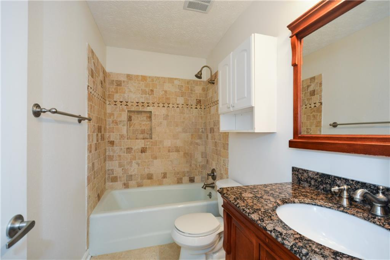 3237 Creek Hollow Drive - Photo 7 of 10